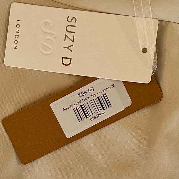 Suzy D Women’s Ivory Audrey Cowl Neck Collar Blouse Made in Italy M - Picture 8 of 8